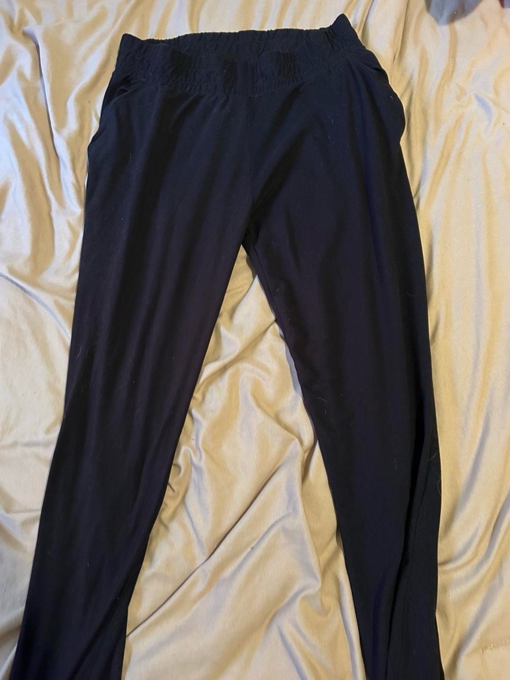 Black Elastic-Waist Leggings